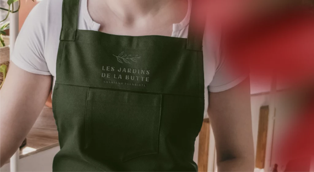 Branding créé par Oversour Studio, studio de branding à Paris et Caen